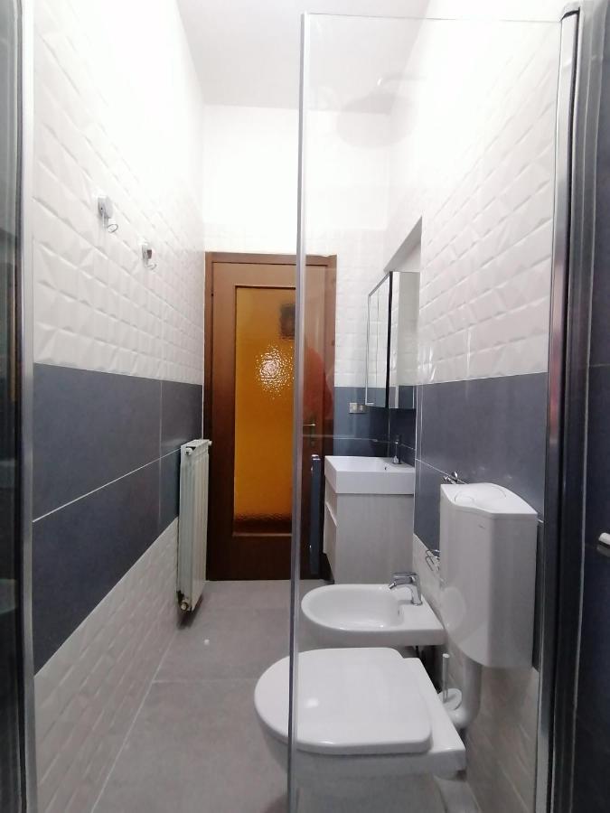 Due Finestre Sul Cortile Hotel Novi Ligure Exterior photo